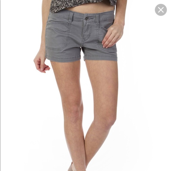 Unionbay Cargo Shorts Brown - Picture 3 of 4